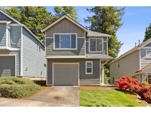 10726 SE 75th Ave #13, Milwaukie, OR 97222