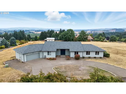 13730 SW 329th Ter, Hillsboro, OR 97123