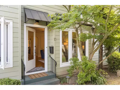 1411 SE 30th Ave #10, Portland, OR 97214