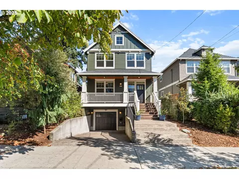 836 NE 69th Ave, Portland, OR 97213