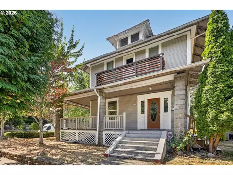 3929 SE 70th Ave, Portland, OR 97206
