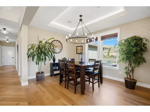 Dining - 66556 Boyd Loop Rd, Dufur, OR 97021 photo 1 of 3