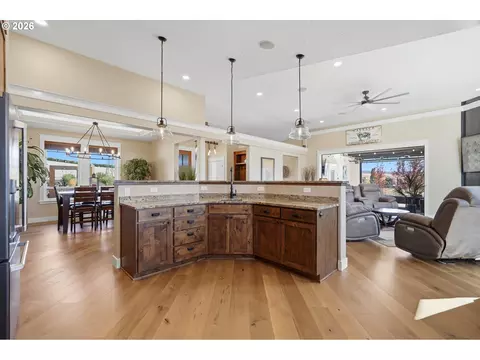 Kitchen - 66556 Boyd Loop Rd, Dufur, OR 97021 photo 4 of 4
