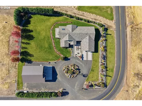 View/Area - 66556 Boyd Loop Rd, Dufur, OR 97021 photo 1 of 1