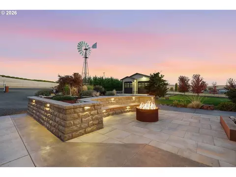 Exterior - 66556 Boyd Loop Rd, Dufur, OR 97021 photo 9 of 10