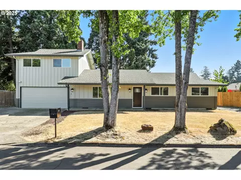 4109 NE 106th Ave, Vancouver, WA 98682