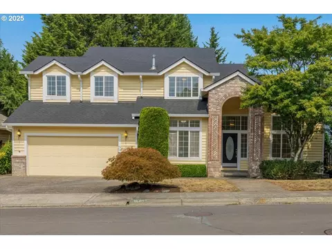 16403 SW Leeding Ln, Portland, OR 97223