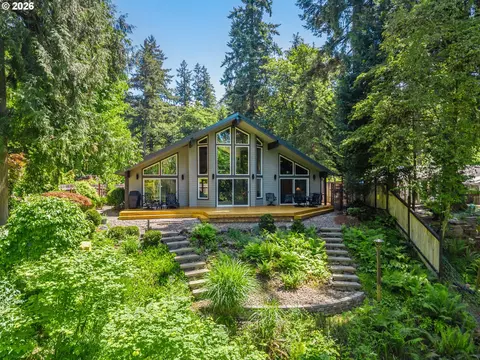 41577 Deerhorn Rd, Springfield, OR 97478