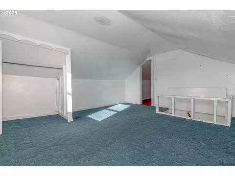 Bedroom - 7830 SE 267th Ave, Gresham, OR 97080 photo 4 of 4