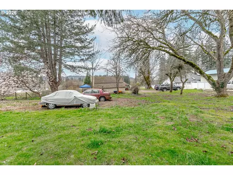 Exterior - 7830 SE 267th Ave, Gresham, OR 97080 photo 8 of 10