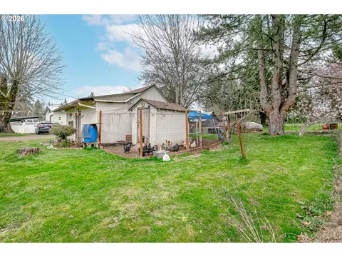 Exterior - 7830 SE 267th Ave, Gresham, OR 97080 photo 7 of 10