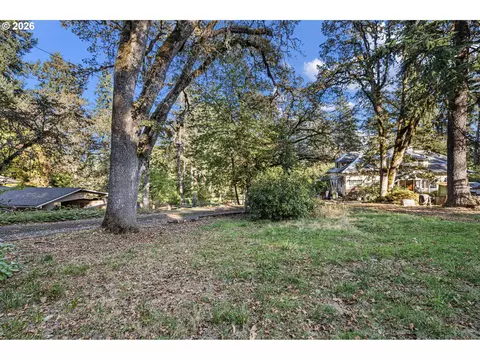 Exterior - Sylvan St, Eugene, OR 97403 photo 20 of 21