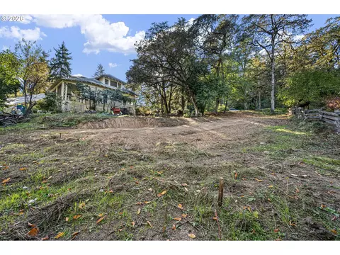 Exterior - Sylvan St, Eugene, OR 97403 photo 15 of 21