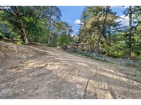 Exterior - Sylvan St, Eugene, OR 97403 photo 14 of 21