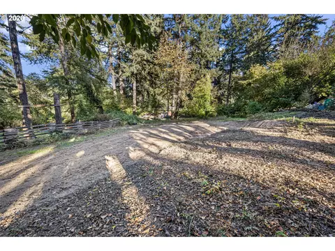 Exterior - Sylvan St, Eugene, OR 97403 photo 19 of 21
