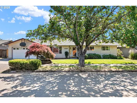 2769 Summer Ln, Eugene, OR 97404
