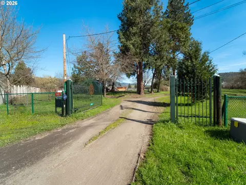 Other - 238 Ball Ln, Riddle, OR 97469 photo 4 of 13