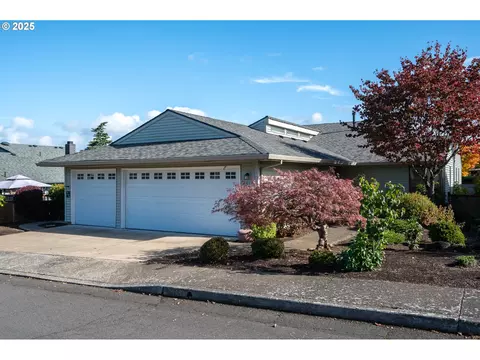 2014 NE 148th Pl, Portland, OR 97230
