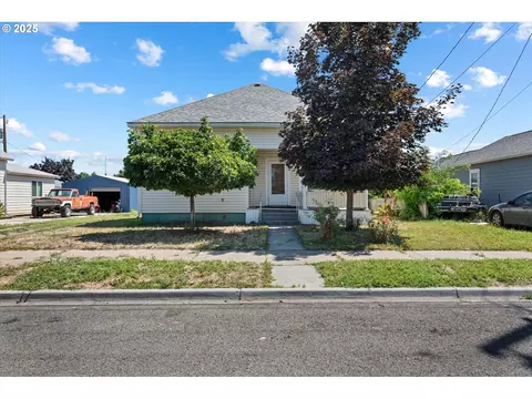 2020 Cherry St, Baker City, OR 97814