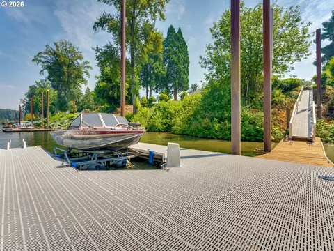 Other - 15995 NEilers Rd, Aurora, OR 97002 photo 6 of 6