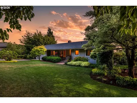 19405 NE Kings Grade, Newberg, OR 97132