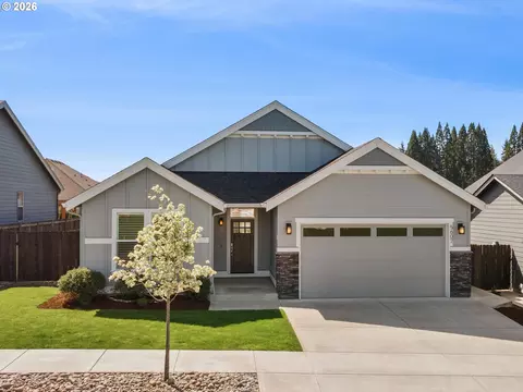 5607 NE 134th St, Vancouver, WA 98686