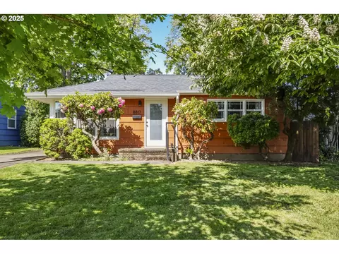 8817 N Wayland Ave, Portland, OR 97203