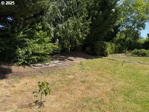 4800 Barger Dr #60, Eugene, OR 97402 photo 3
