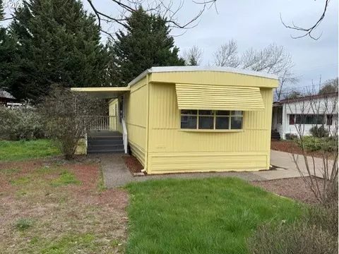 4800 Barger Dr #60, Eugene, OR 97402 photo 2