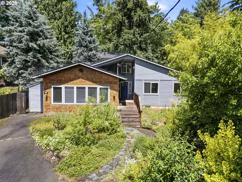 1389 SW Taylors Ferry Ct, Portland, OR 97219