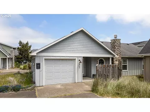 5703 Four Sisters Ln, Pacific City, OR 97135