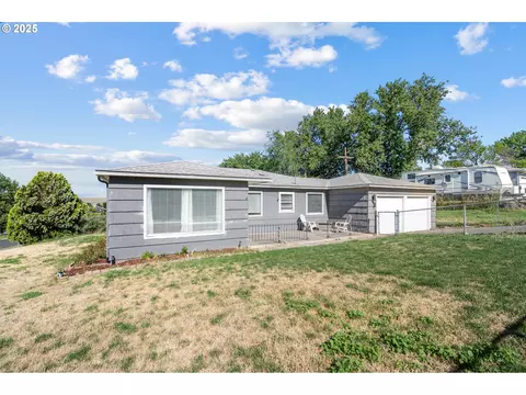 1309 SW 24th St, Pendleton, OR 97801