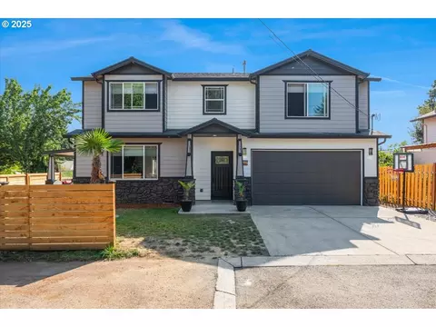 11116 SE Melania Ct, Portland, OR 97266
