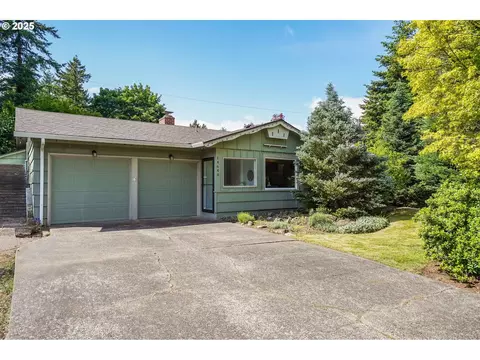 14640 NE Russell Ct, Portland, OR 97230