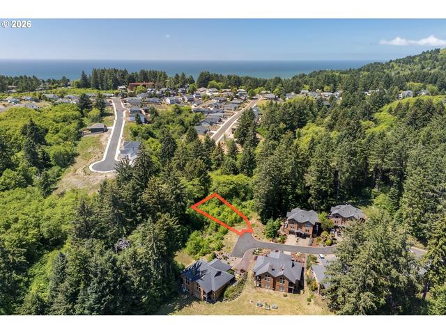 3049 NE Cascara Ct, Lincoln City, OR 97367