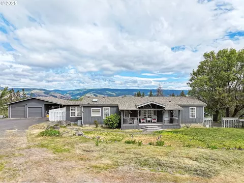 1779 State Rd, Mosier, OR 97040