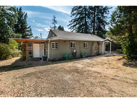 13474 Old Highway 99, Myrtle Creek, OR 97457
