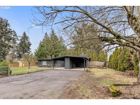 19010 NE Glisan St, Portland, OR 97230