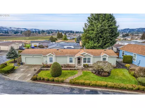 51361 SE Hood View Dr #139, Scappoose, OR 97056
