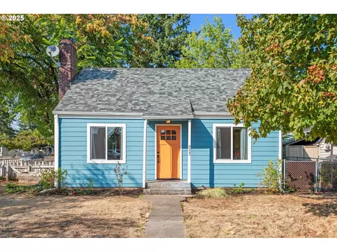 6005 SE Flavel St, Portland, OR 97206