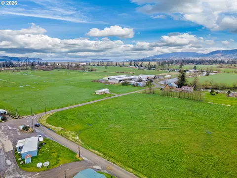 Makinster, Tillamook, OR 97141