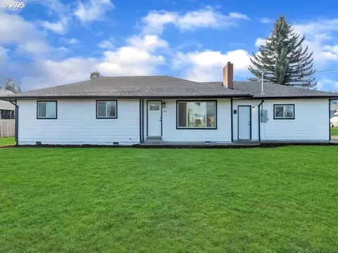2201 Ellendale Ave, Dallas, OR 97338
