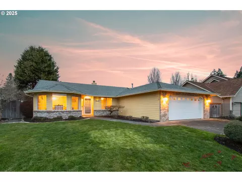 402 NW 131st St, Vancouver, WA 98685