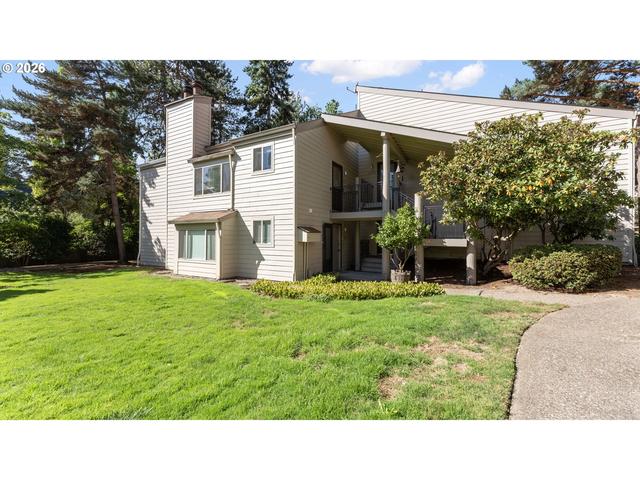 11724 SW Boones Bend Dr, Beaverton, OR 97008