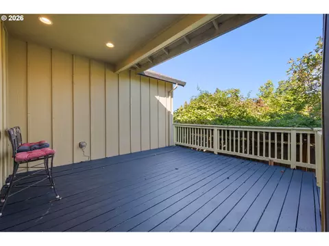 Exterior - 2659 Hendricks Ridge Dr, Eugene, OR 97403 photo 4 of 11