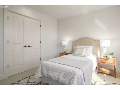 Bedroom - 2659 Hendricks Ridge Dr, Eugene, OR 97403 photo 5 of 9