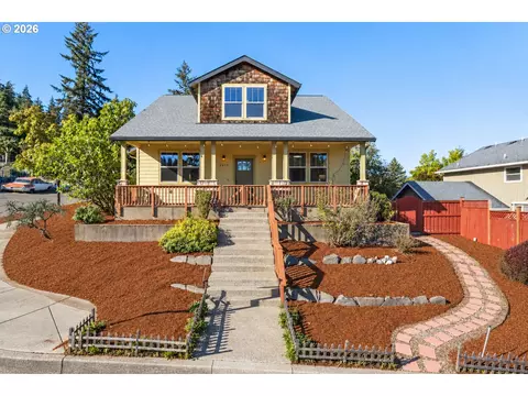 Exterior - 2659 Hendricks Ridge Dr, Eugene, OR 97403 photo 2 of 11