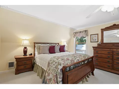 Bedroom - 26122 NE 3rd St, Camas, WA 98607 photo 1 of 6