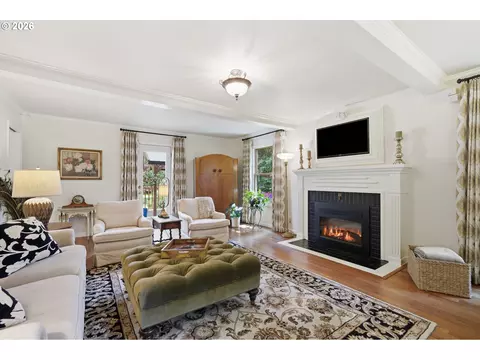 Living - 26122 NE 3rd St, Camas, WA 98607 photo 1 of 4