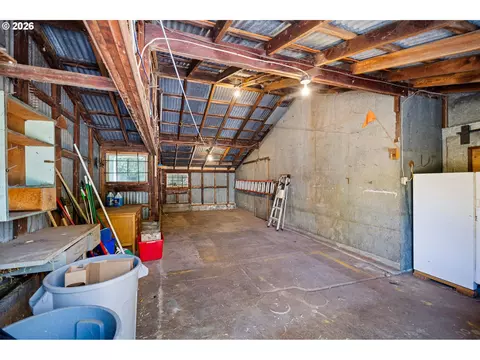 Other - 3190 W 18th Ave, Eugene, OR 97402 photo 7 of 11